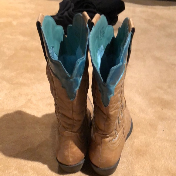 Coconuts Cowboy Boots - Picture 5 of 6